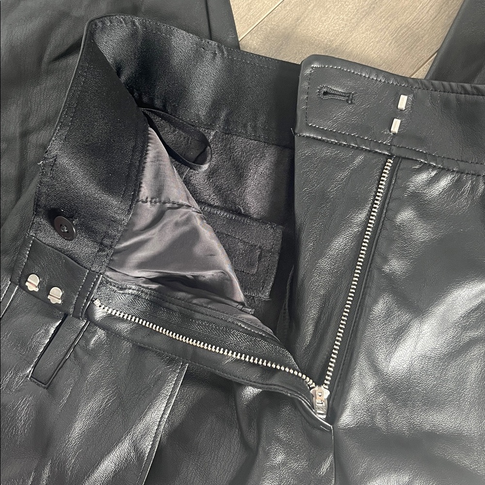 Babaton Aritzia Shiny Black Pants - Picture 6 of 9